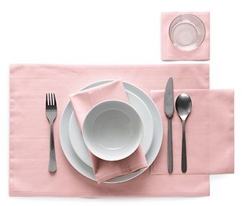 Manteles individuales y servilletas de tela con mucho color_rosa