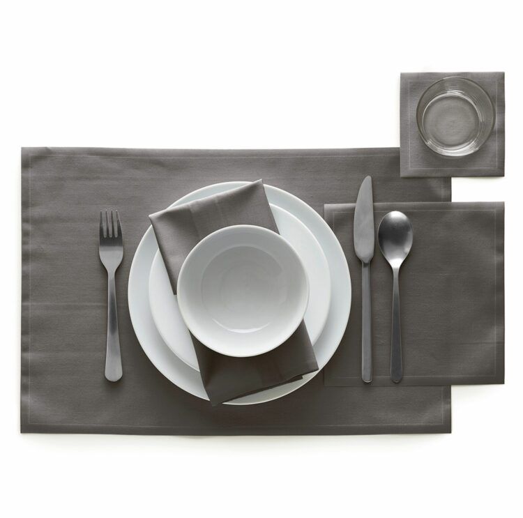 Cloth placemat grey anthracite 48x32
