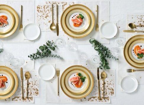 Placemats for decorating Christmas tables