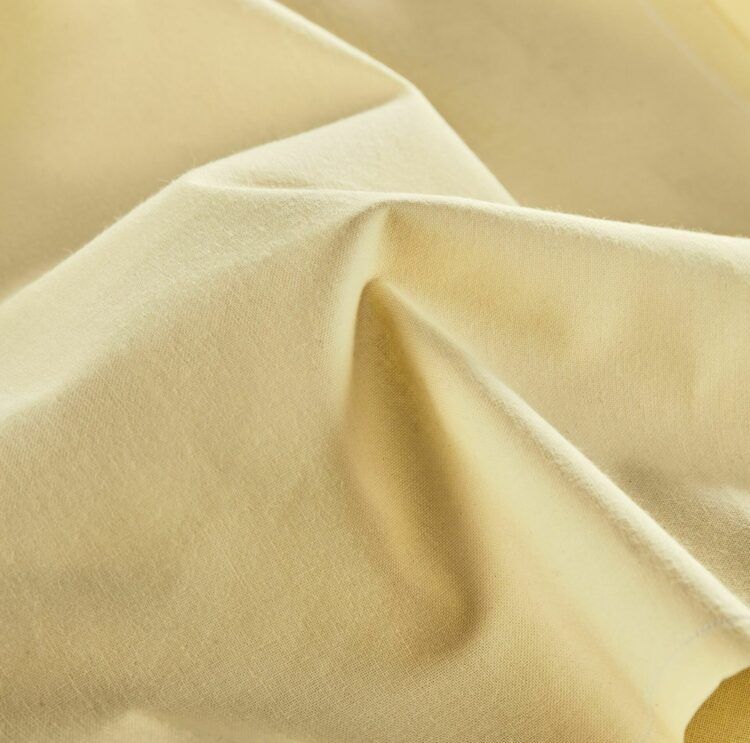 Manteles individuales de tela amarillo pastel 48x32