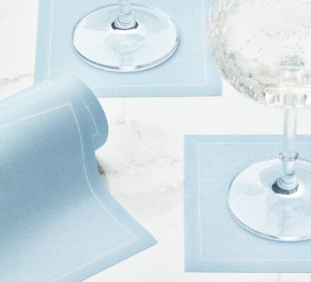 Serviette cocktail en tissu bleu brume 11x11