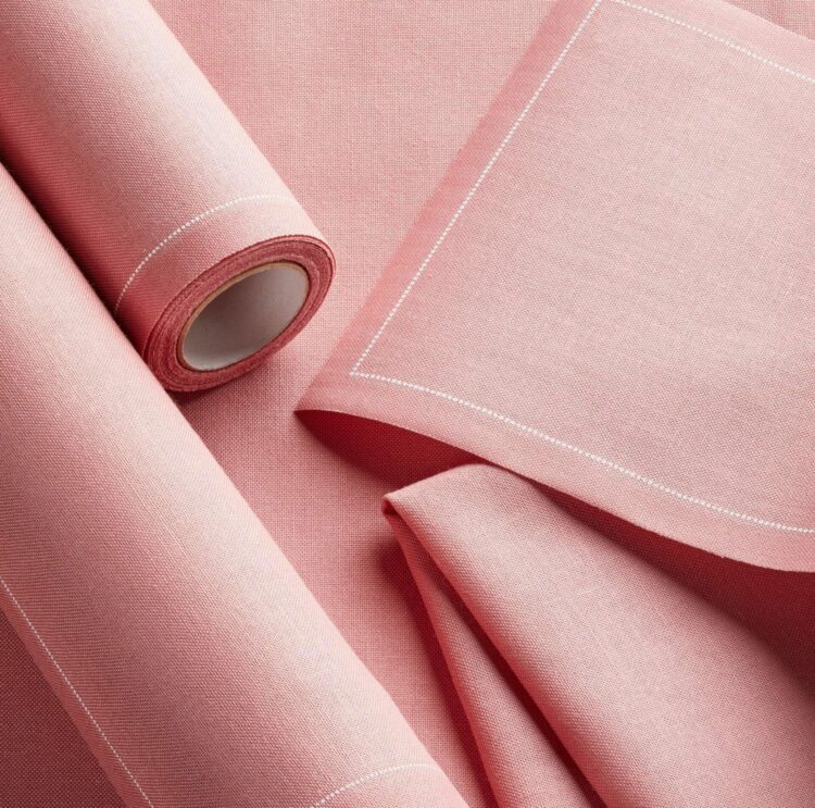 Serviette de table en tissu rose poudre 30x30